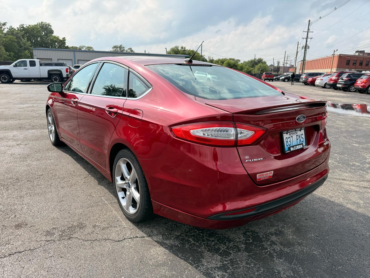 Ford Fusion 4dr Sdn SE FWD 2013