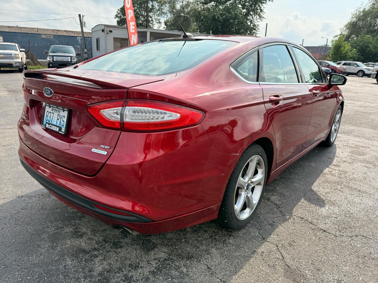 Ford Fusion 4dr Sdn SE FWD 2013