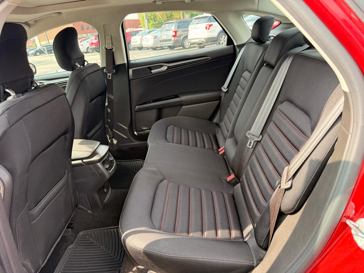 Ford Fusion 4dr Sdn SE FWD 2013