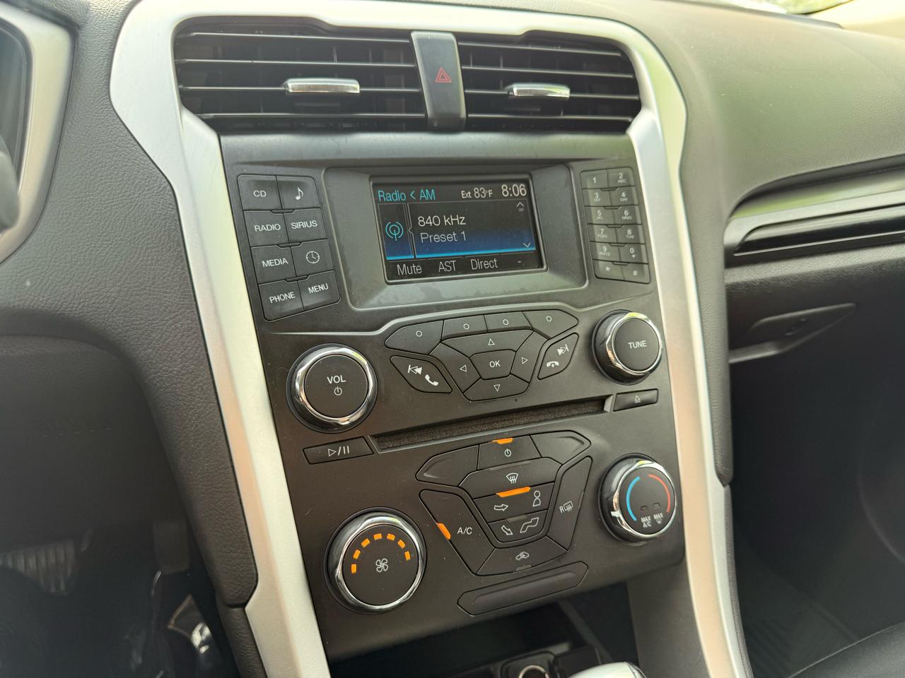 Ford Fusion 4dr Sdn SE FWD 2013