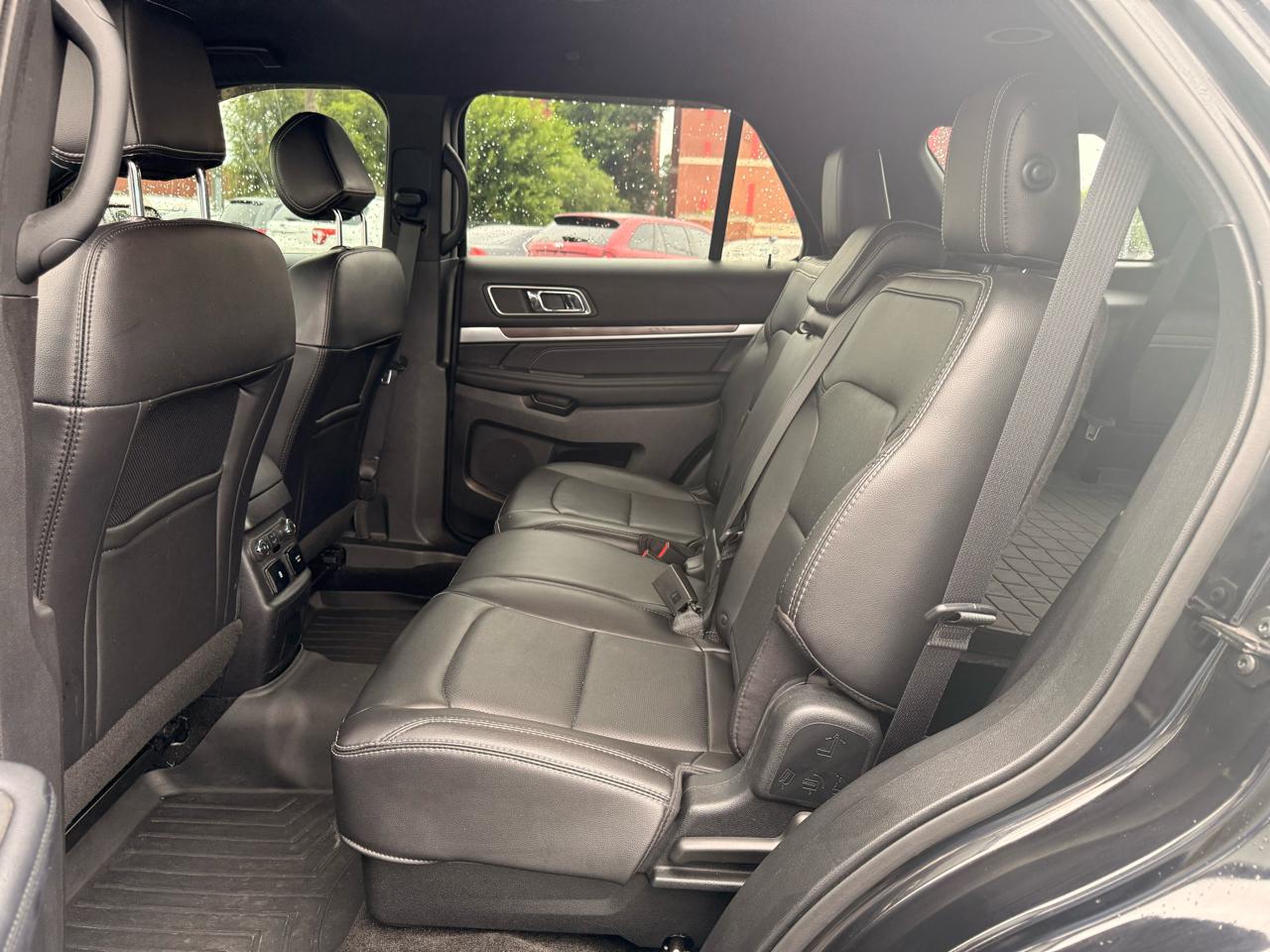 Ford Explorer Limited FWD 2017