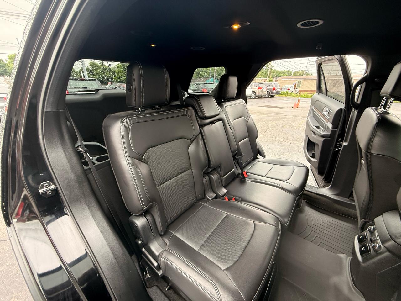 Ford Explorer Limited FWD 2017