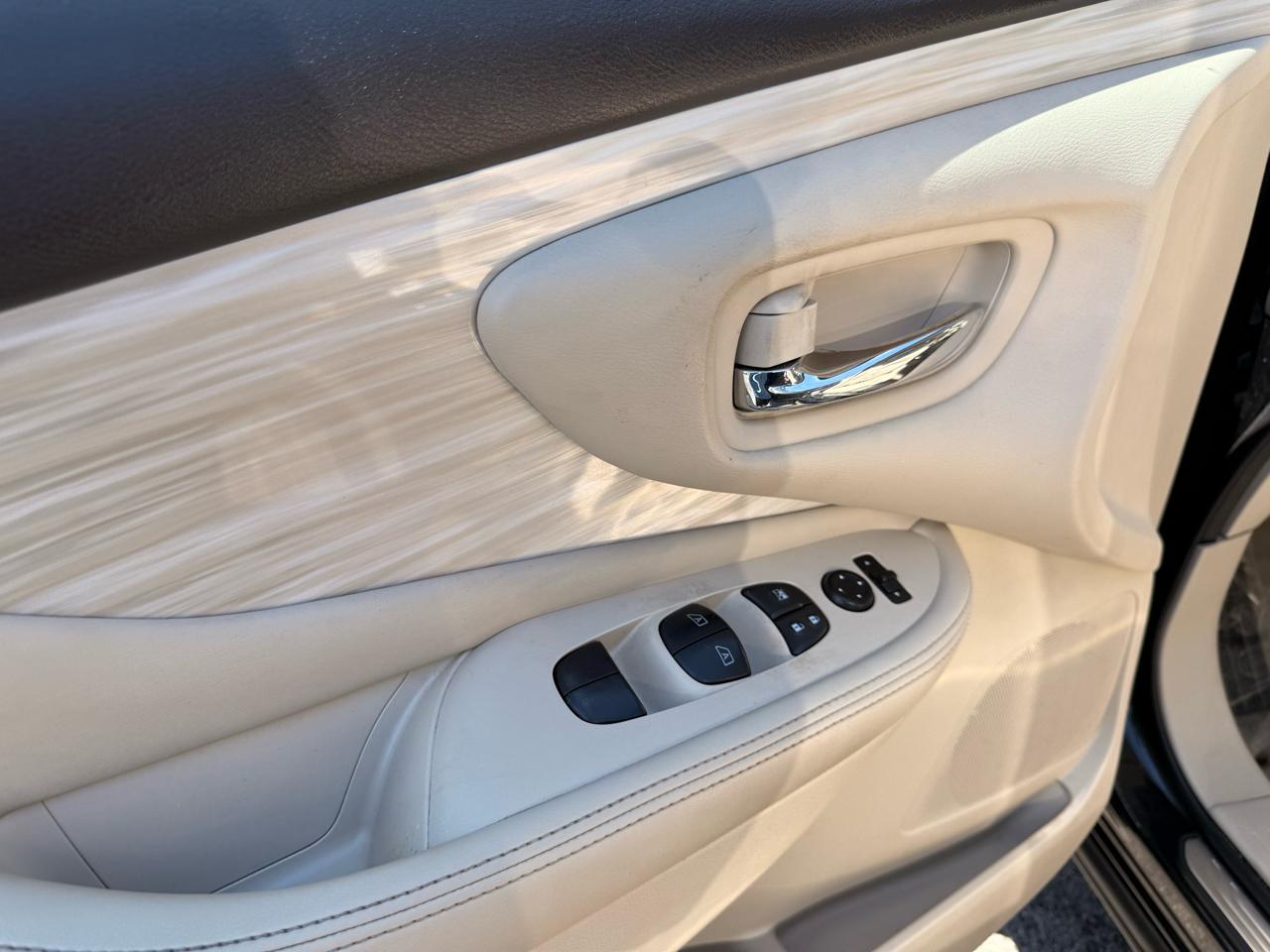 Nissan Murano AWD 4dr SV 2015