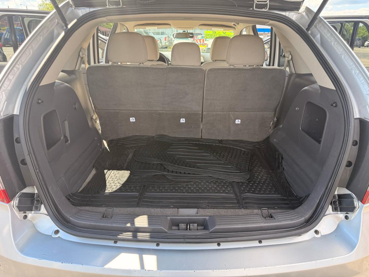 Ford Edge 4dr SE FWD 2012