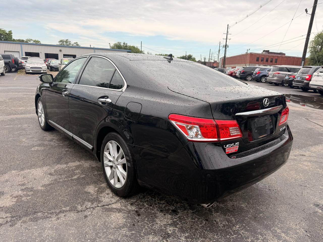 Lexus ES 350 4dr Sdn 2010