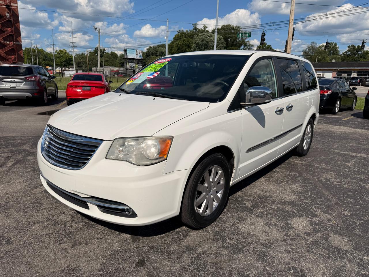 Chrysler Town & Country 4dr Wgn Touring-L 2012