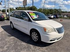 2012 Chrysler Town & Country 