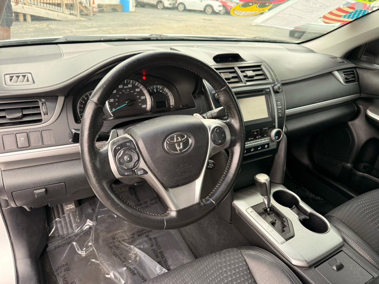 Toyota Camry 2014.5 4dr Sdn I4 Auto SE Sport (Natl) 2014