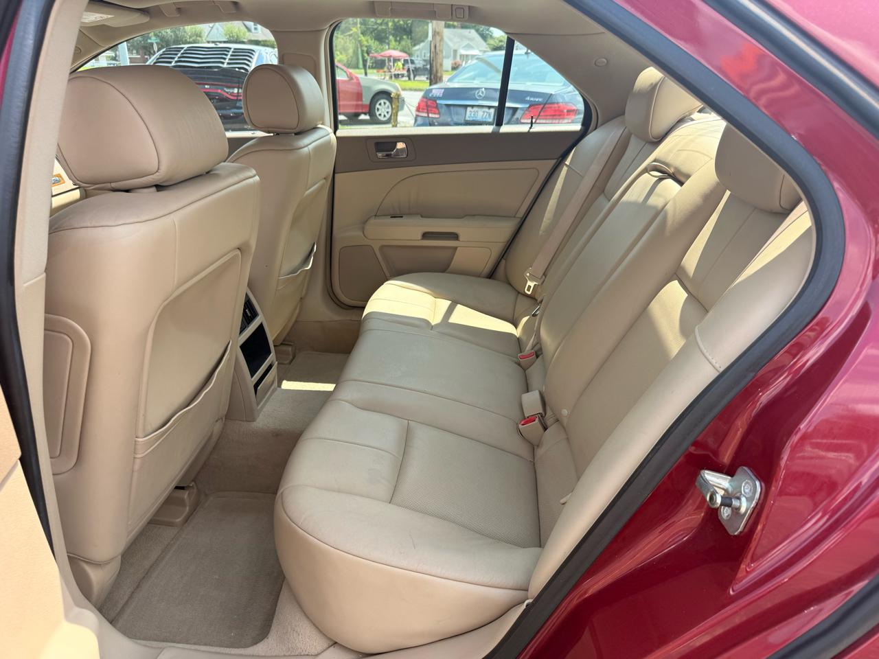 Cadillac STS 4dr Sdn V6 2005