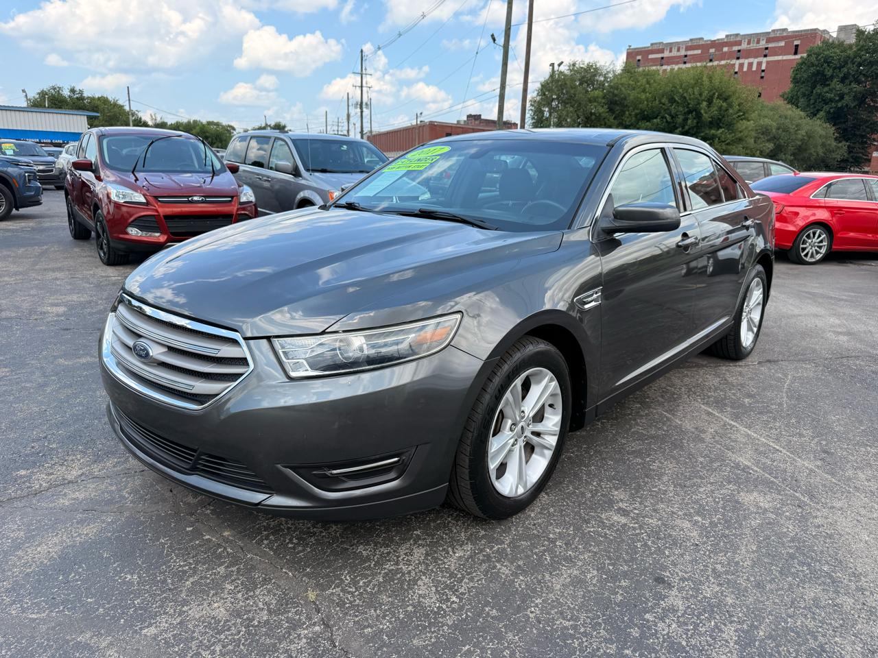 Ford Taurus SEL FWD 2017