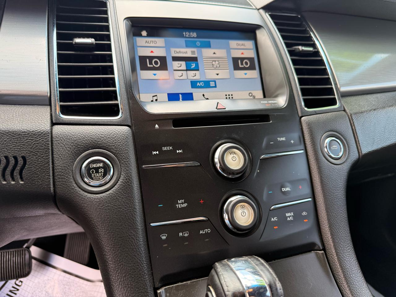 Ford Taurus SEL FWD 2017