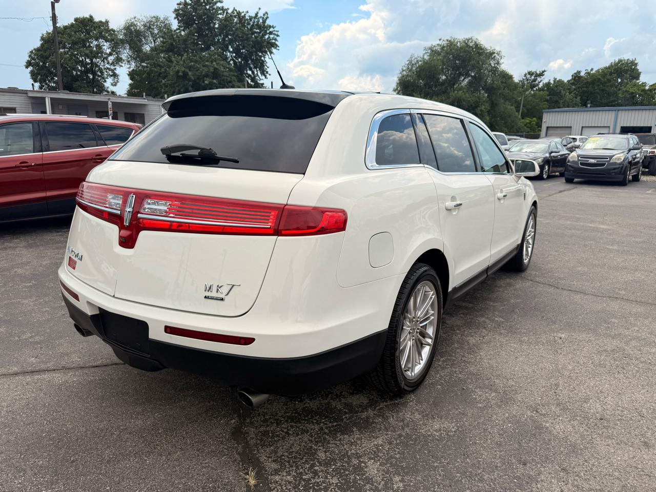 Lincoln MKT 4dr Wgn 3.5L AWD EcoBoost 2013