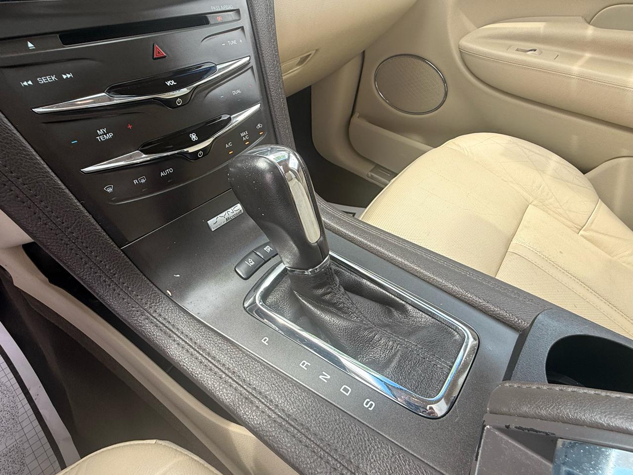 Lincoln MKT 4dr Wgn 3.5L AWD EcoBoost 2013