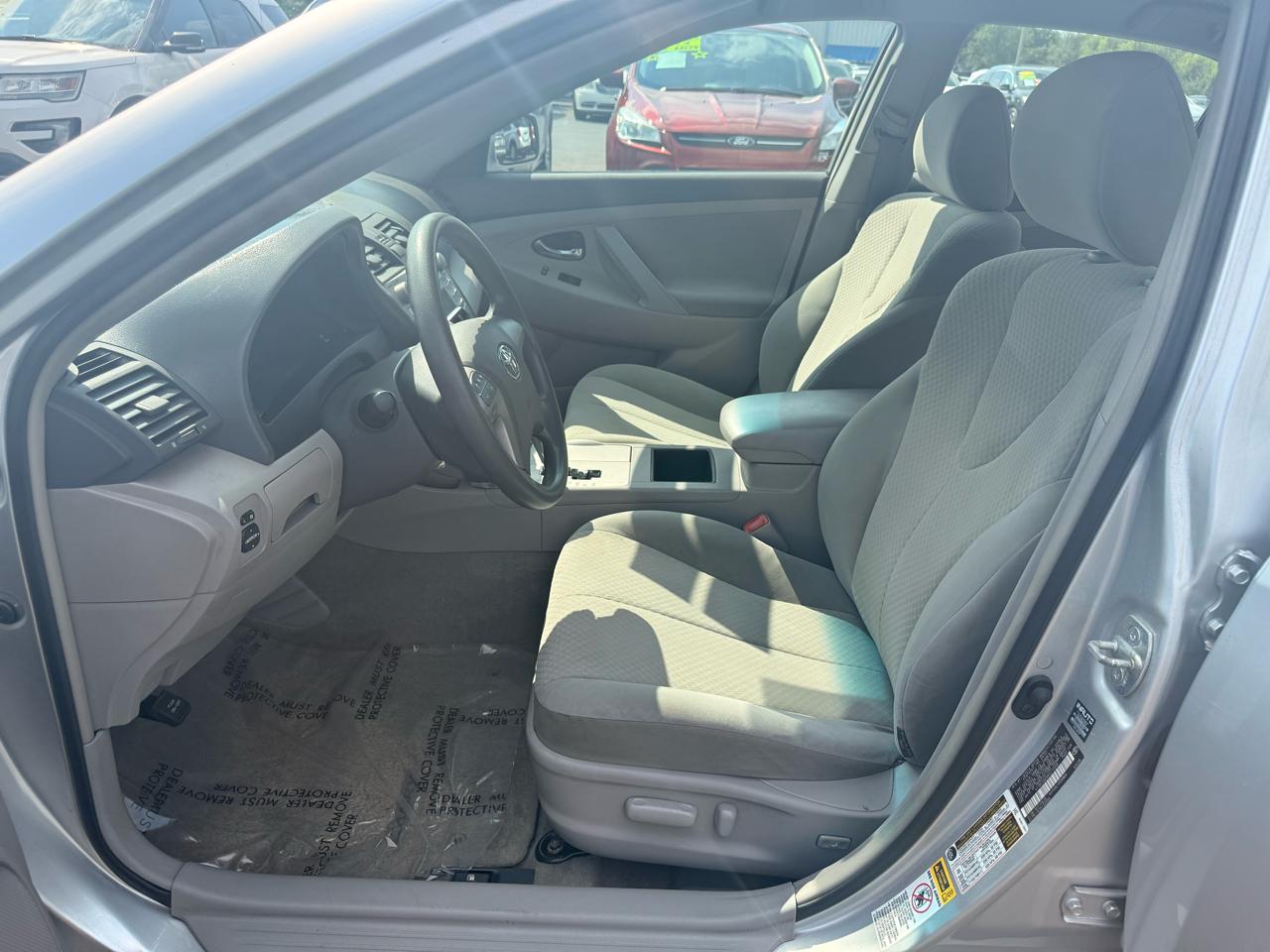 Toyota Camry 4dr Sdn LE Auto 2008