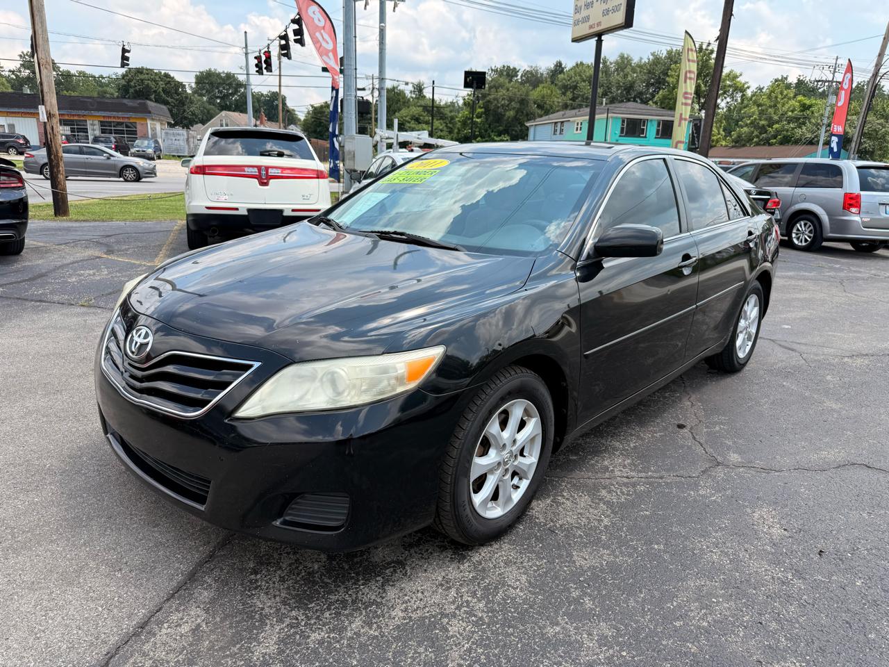 Toyota Camry 4dr Sdn STD Auto (Natl) 2011