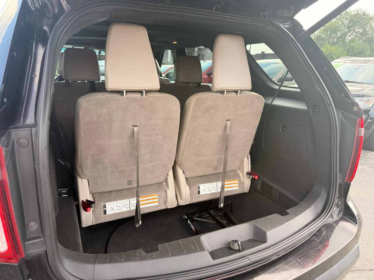 Ford Explorer FWD 4dr XLT 2013
