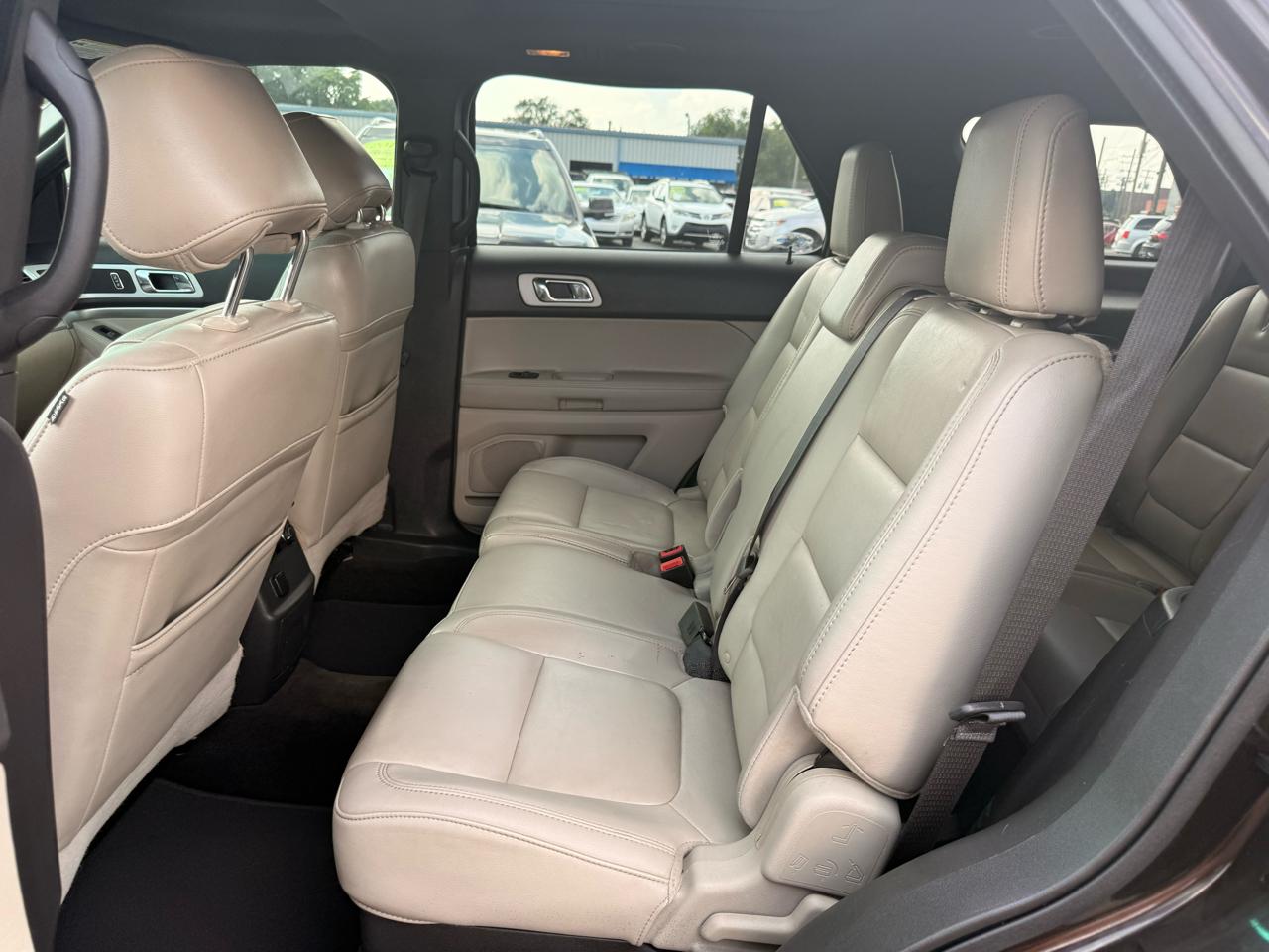 Ford Explorer FWD 4dr XLT 2013