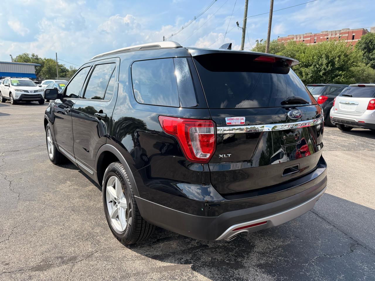 Ford Explorer XLT FWD 2017