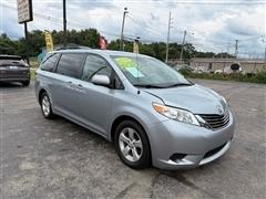 2014 Toyota Sienna 