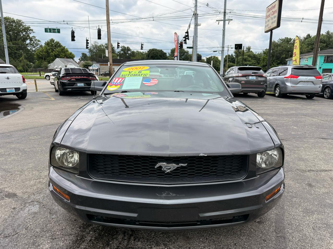 Ford Mustang 2dr Cpe Premium 2007