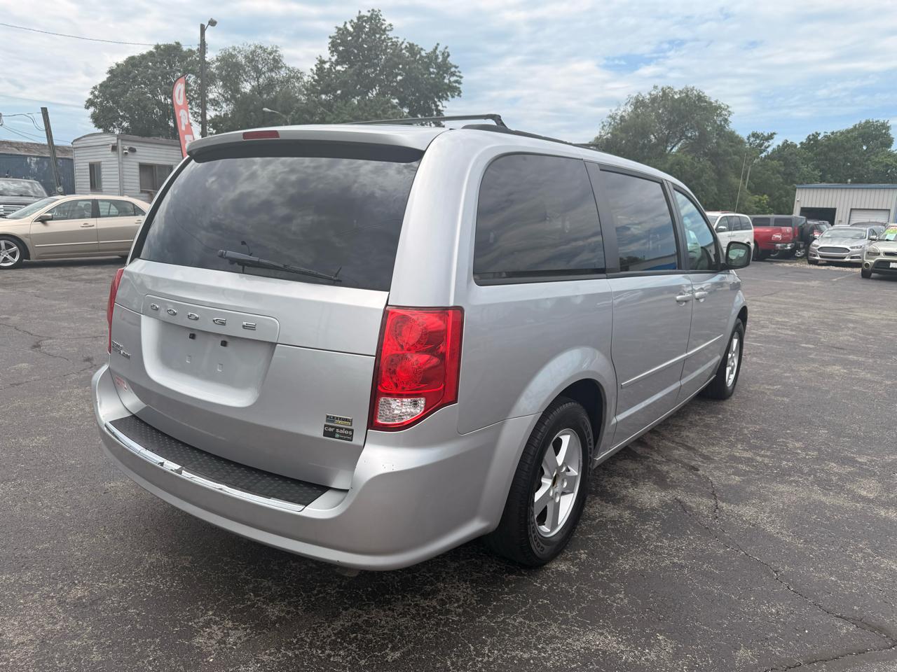 Dodge Grand Caravan 4dr Wgn SXT 2012