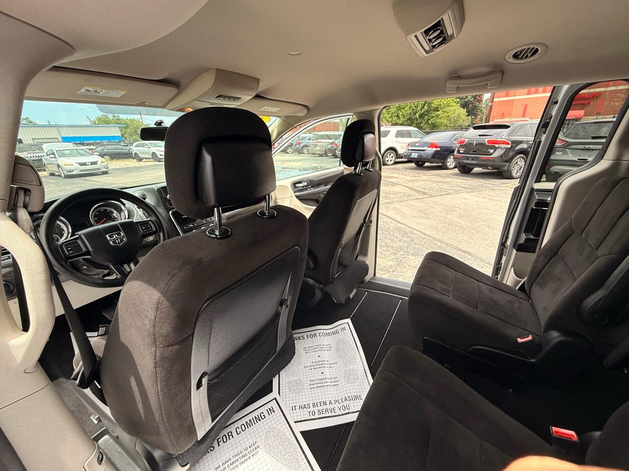 Dodge Grand Caravan 4dr Wgn SXT 2012