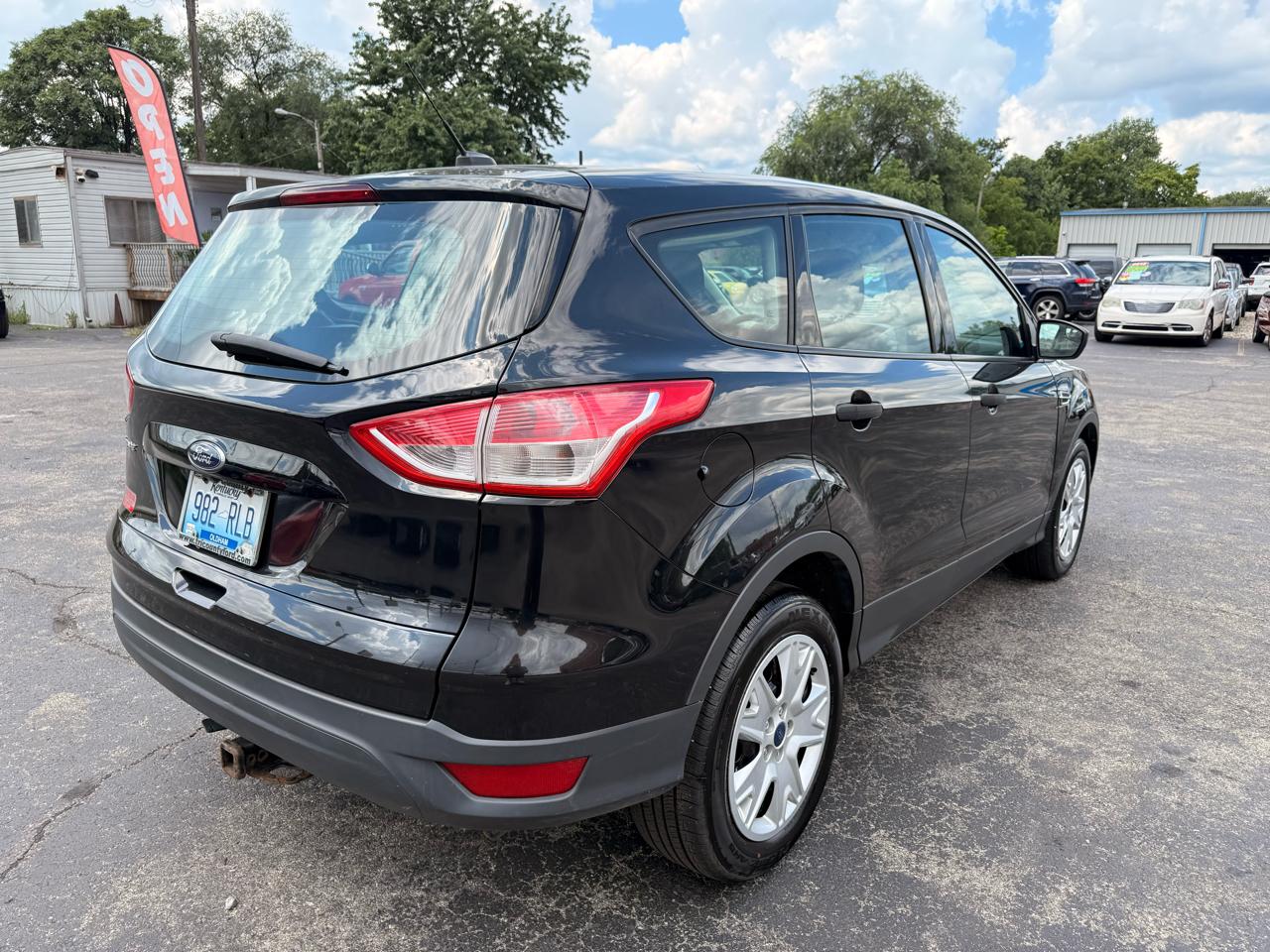 Ford Escape FWD 4dr S 2014