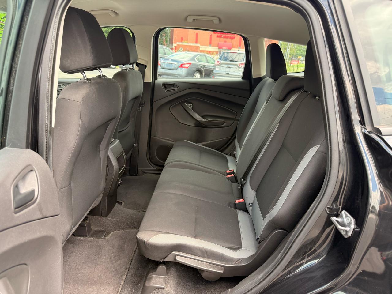 Ford Escape FWD 4dr S 2014