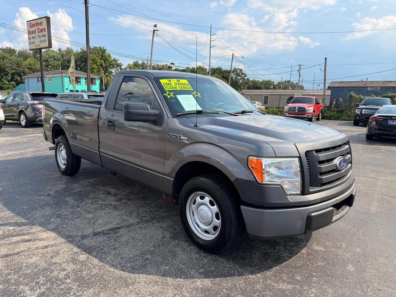 2010 Ford F-150 2WD Reg Cab 145" XLT w/Mid-Box Prep