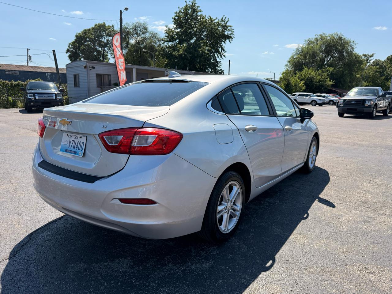 Chevrolet Cruze 4dr Sdn 1.4L LT w/1SD 2017