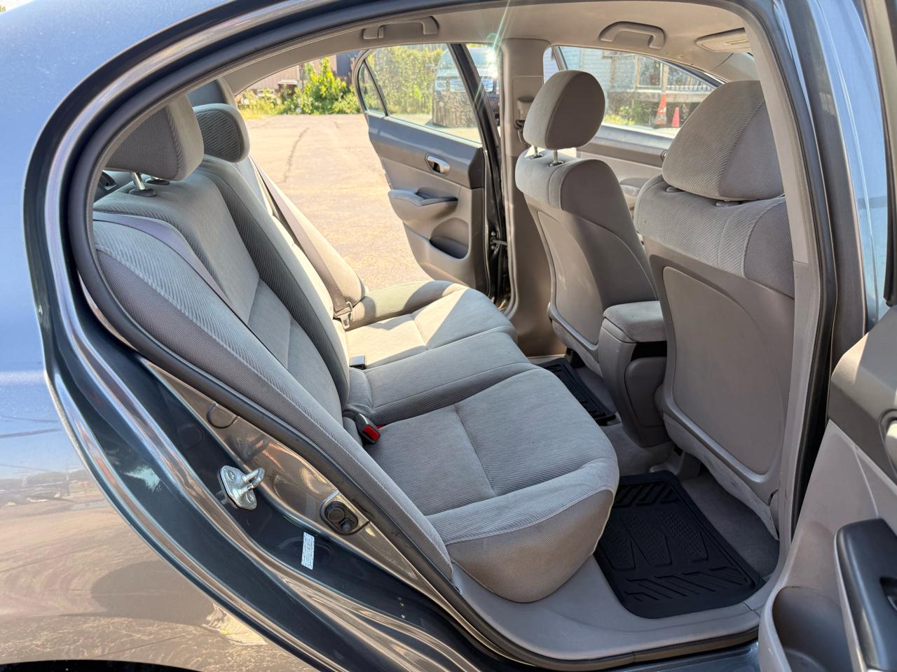 Honda Civic Sdn 4dr Auto LX 2011