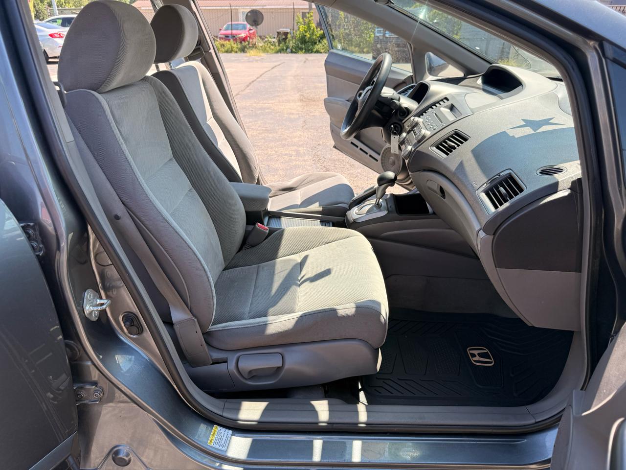 Honda Civic Sdn 4dr Auto LX 2011