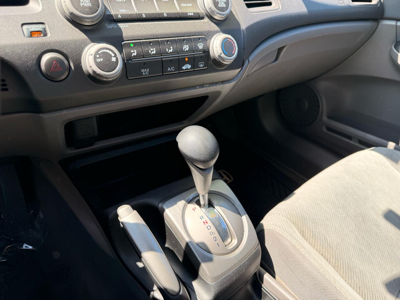 Honda Civic Sdn 4dr Auto LX 2011