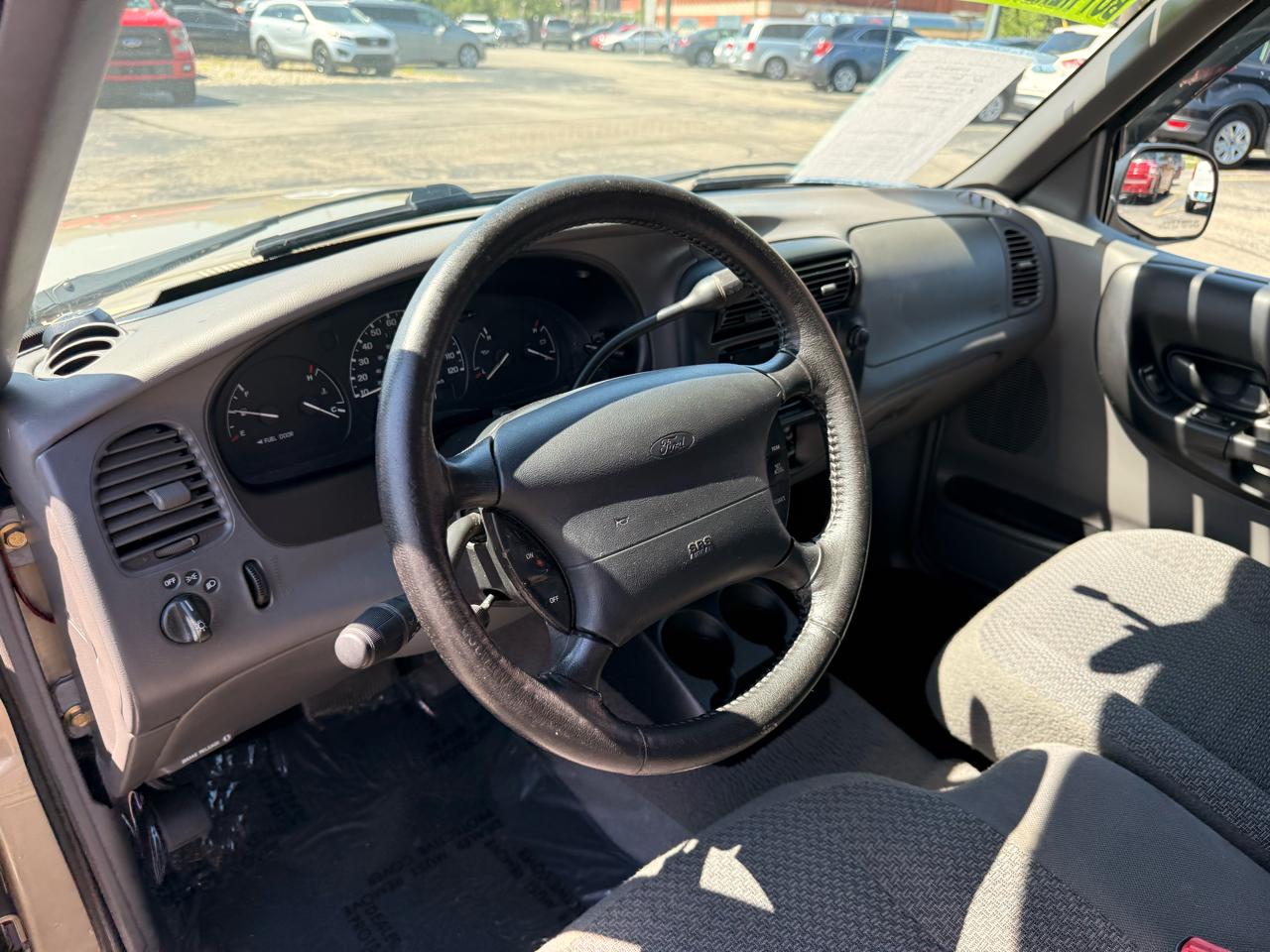 Ford Ranger Supercab 126" WB XLT 1999