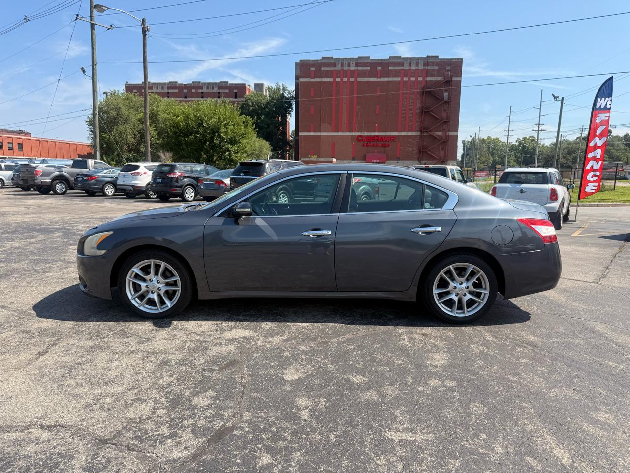 Nissan Maxima 4dr Sdn V6 CVT 3.5 SV 2009
