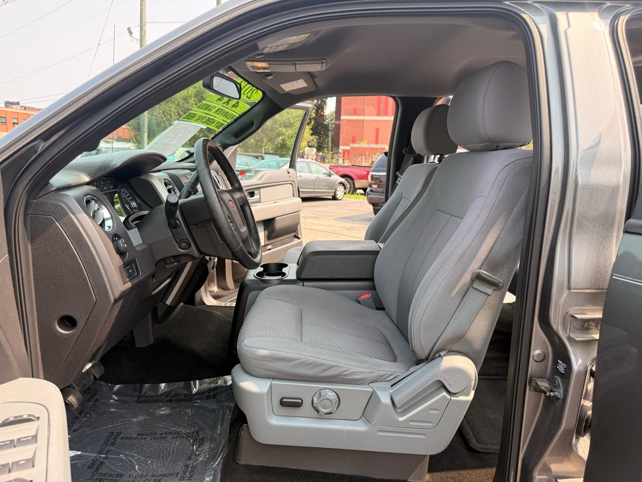 Ford F-150 XLT 4WD 2013