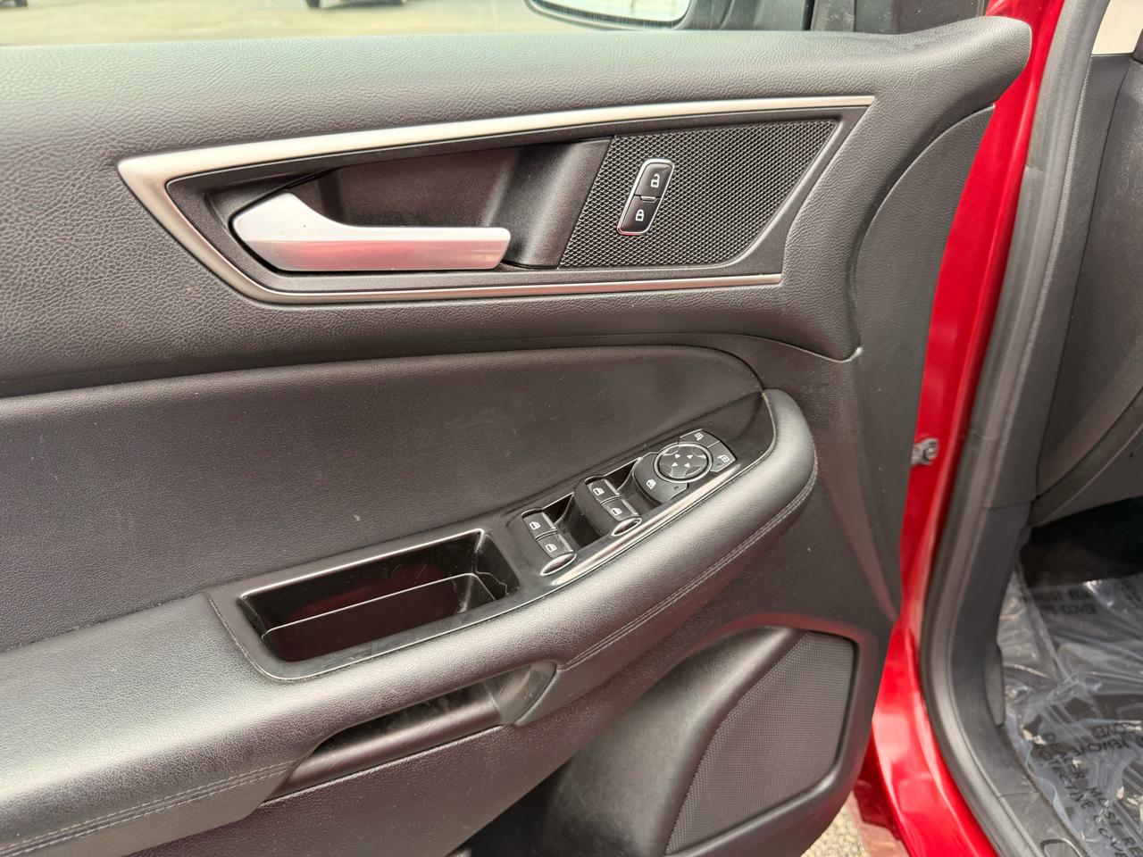 Ford Edge 4dr SEL FWD 2016