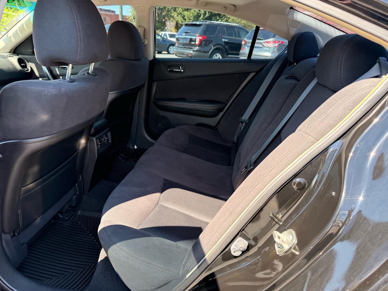 Nissan Maxima 4dr Sdn 3.5 S 2014