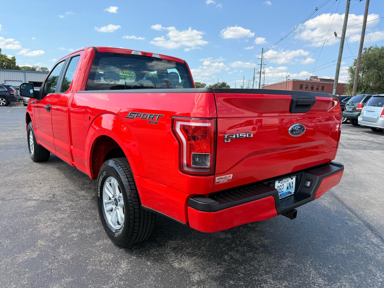 Ford F-150 4WD SuperCab 145" XL 2016