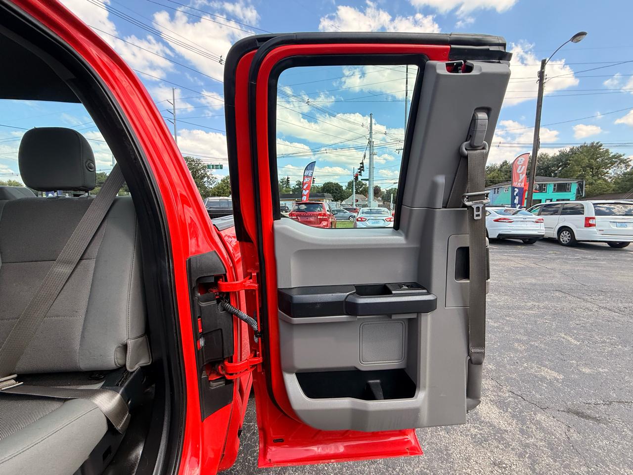 Ford F-150 4WD SuperCab 145" XL 2016