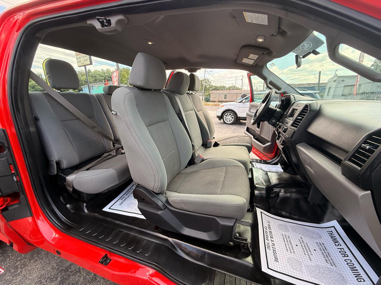 Ford F-150 4WD SuperCab 145" XL 2016