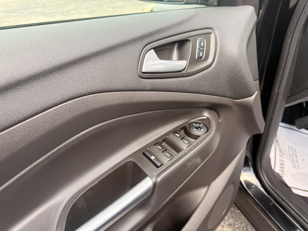 Ford Escape SE 4WD 2017