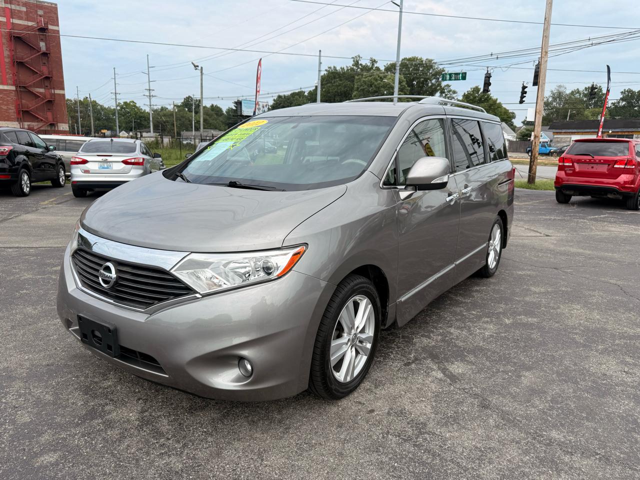 Nissan Quest 4dr SL 2012