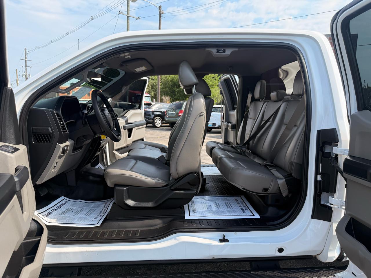 Ford F-150 4WD SuperCab 145" XL 2019