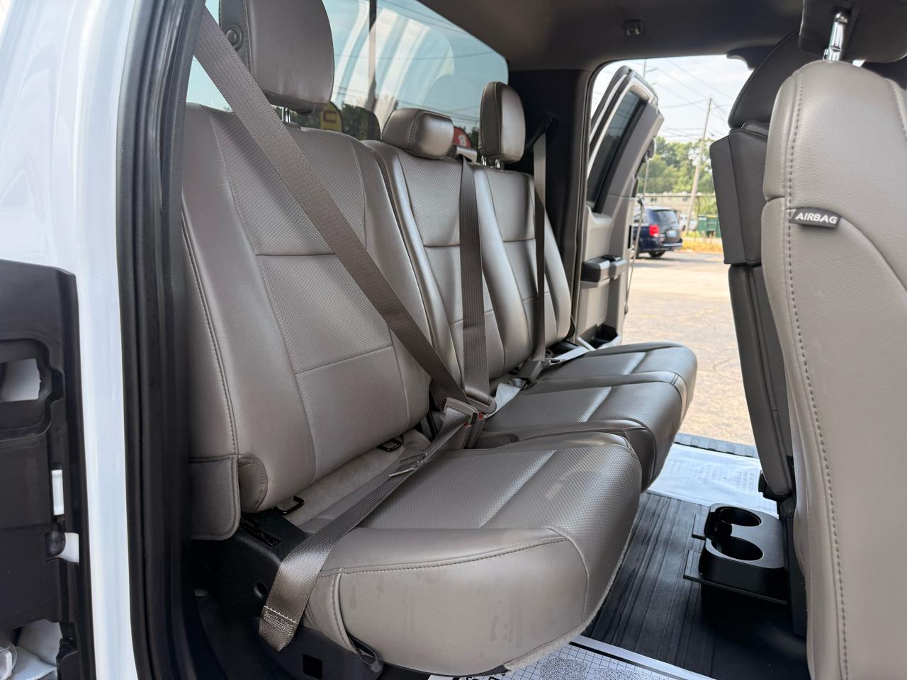 Ford F-150 4WD SuperCab 145" XL 2019