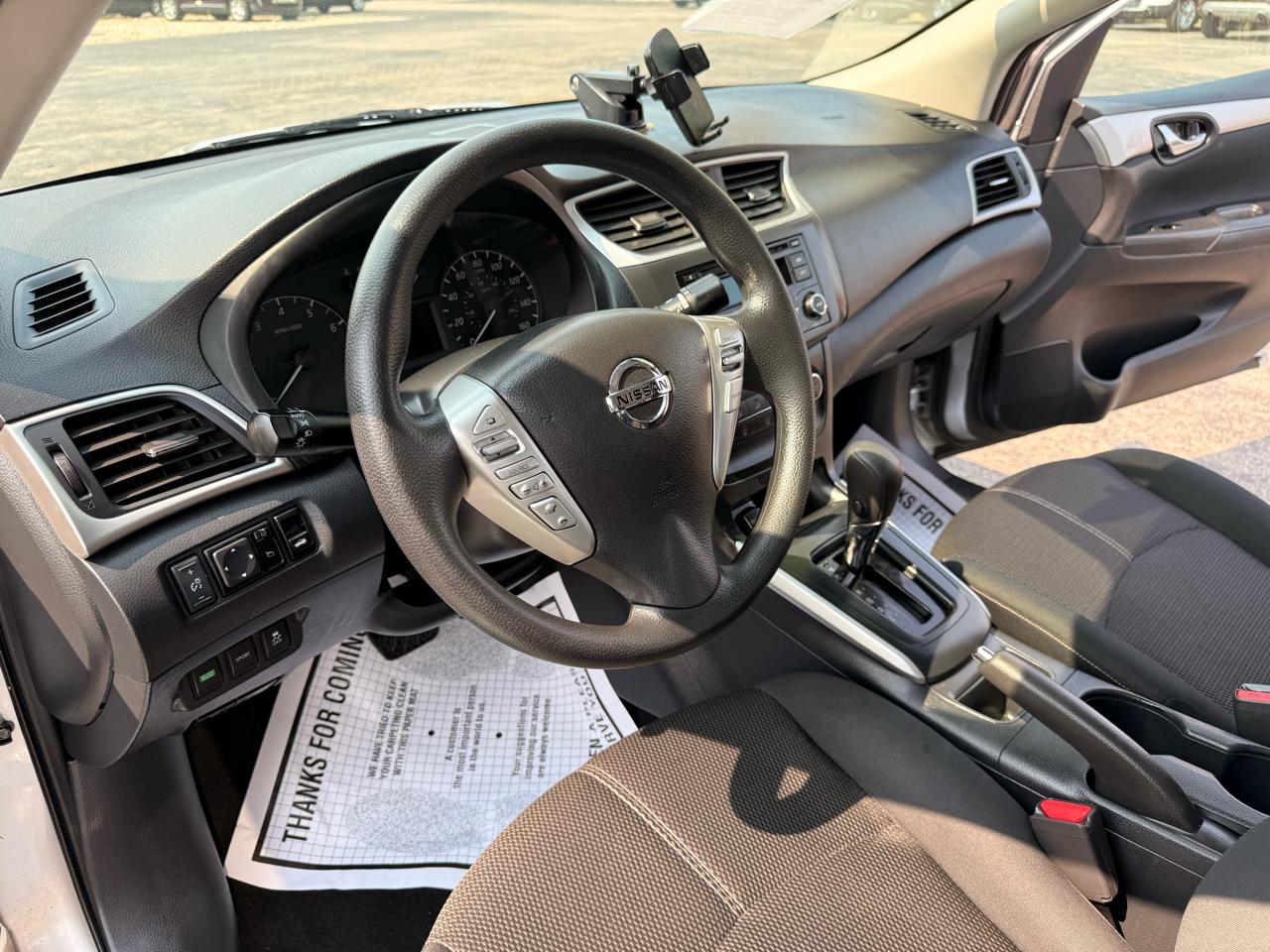 Nissan Sentra S CVT 2017
