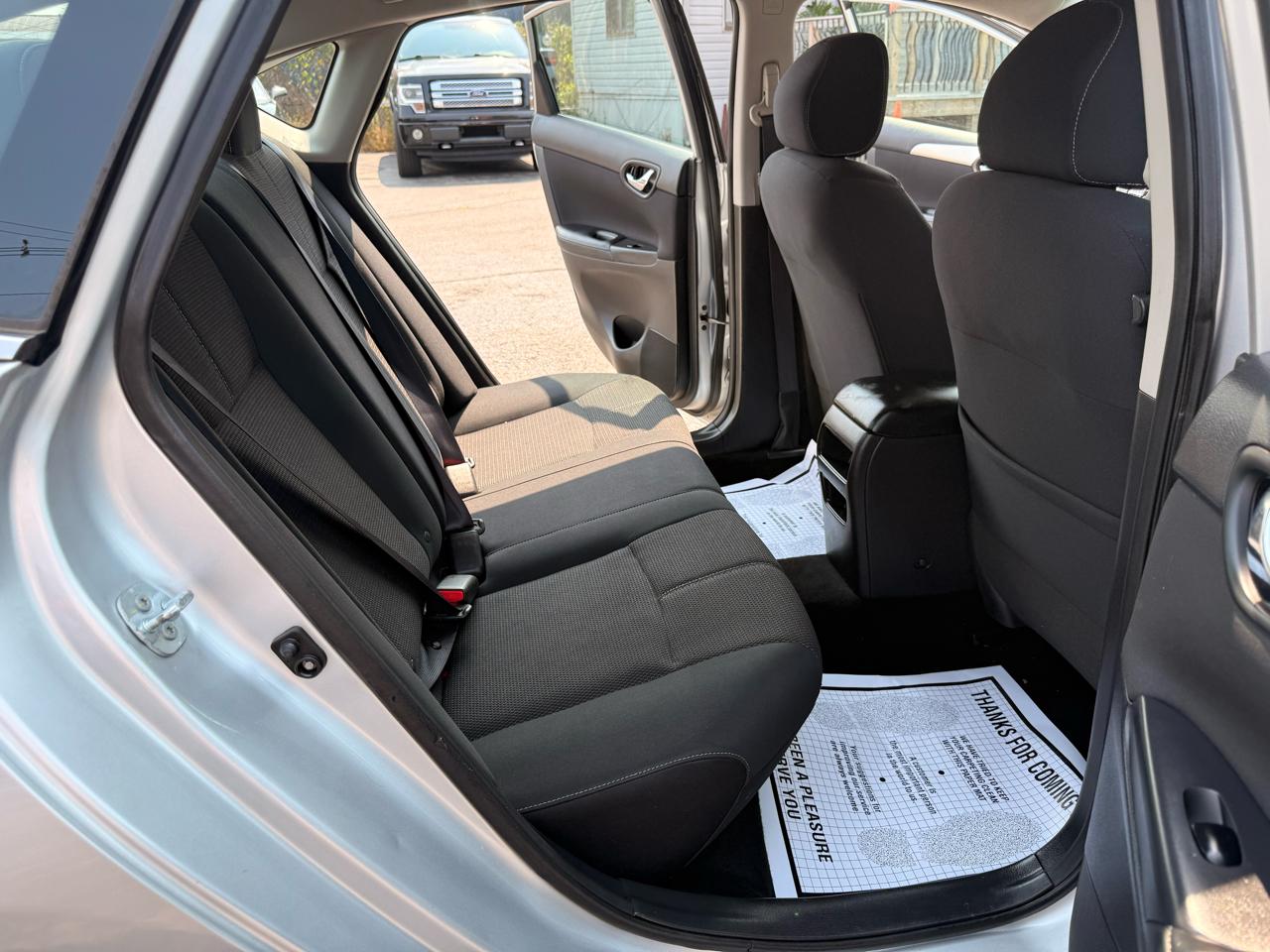 Nissan Sentra S CVT 2017