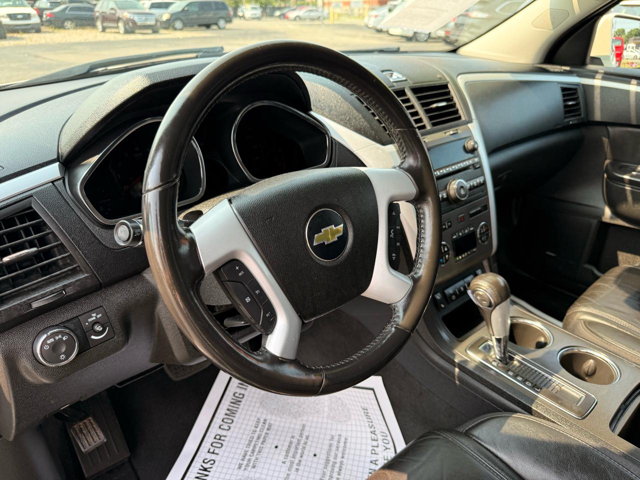 Chevrolet Traverse FWD 4dr LT w/2LT 2011