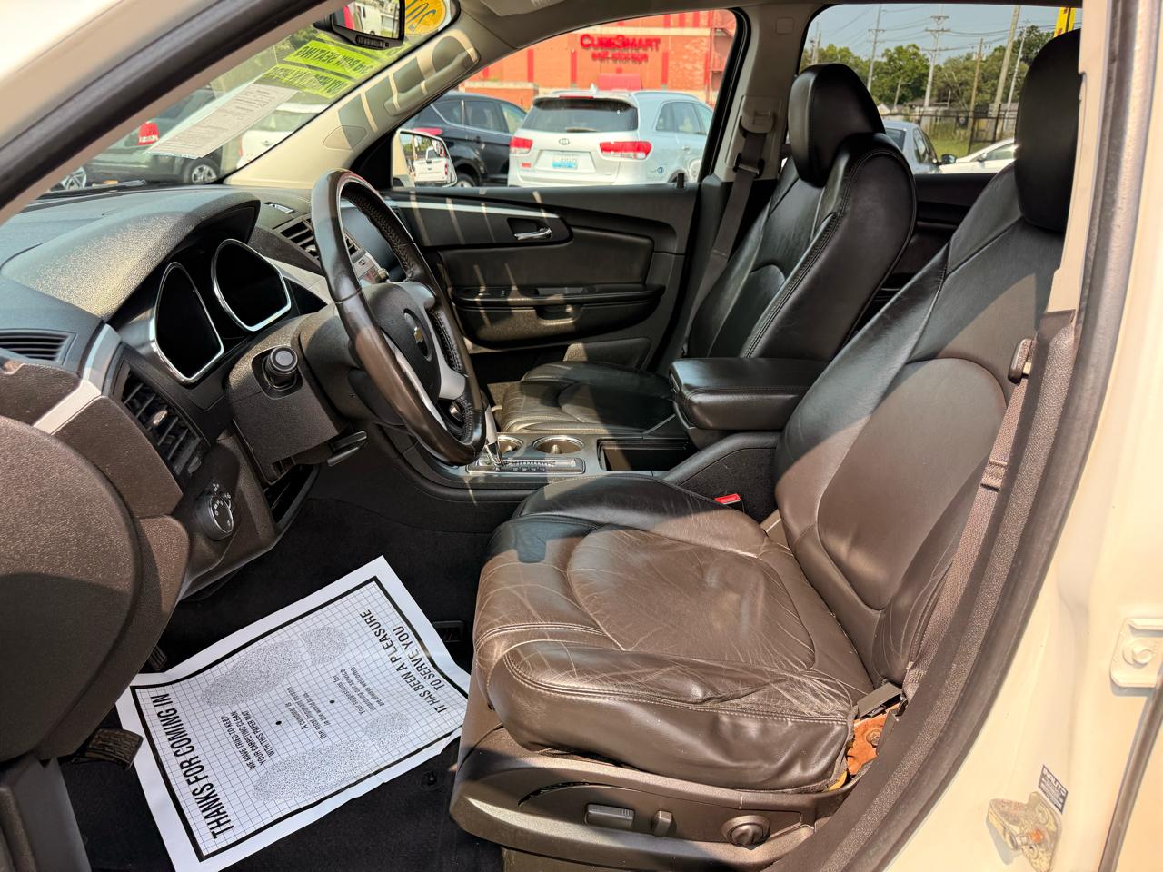 Chevrolet Traverse FWD 4dr LT w/2LT 2011