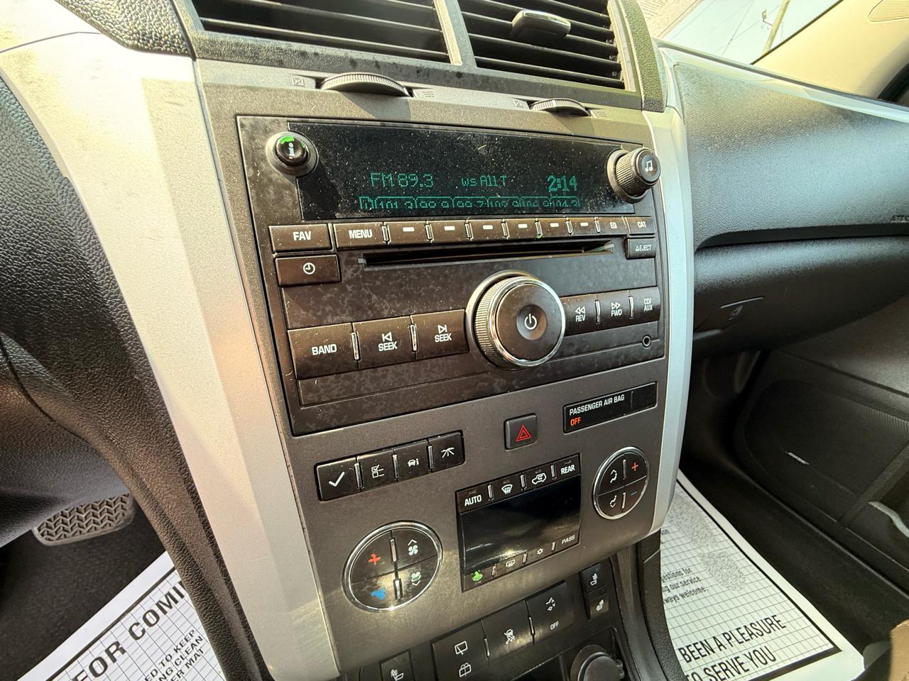 Chevrolet Traverse FWD 4dr LT w/2LT 2011